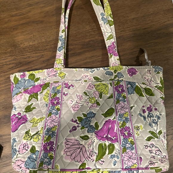 Vera Bradley Tote Bag and matching coin pouch with mirror.